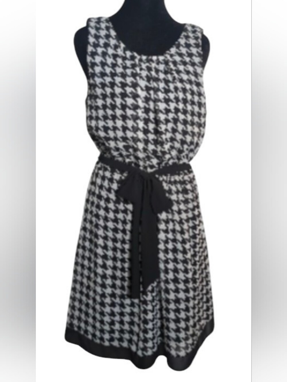 A. Byer Blouson Black White Houndstooth Sleeveless Dress Classic Old Money